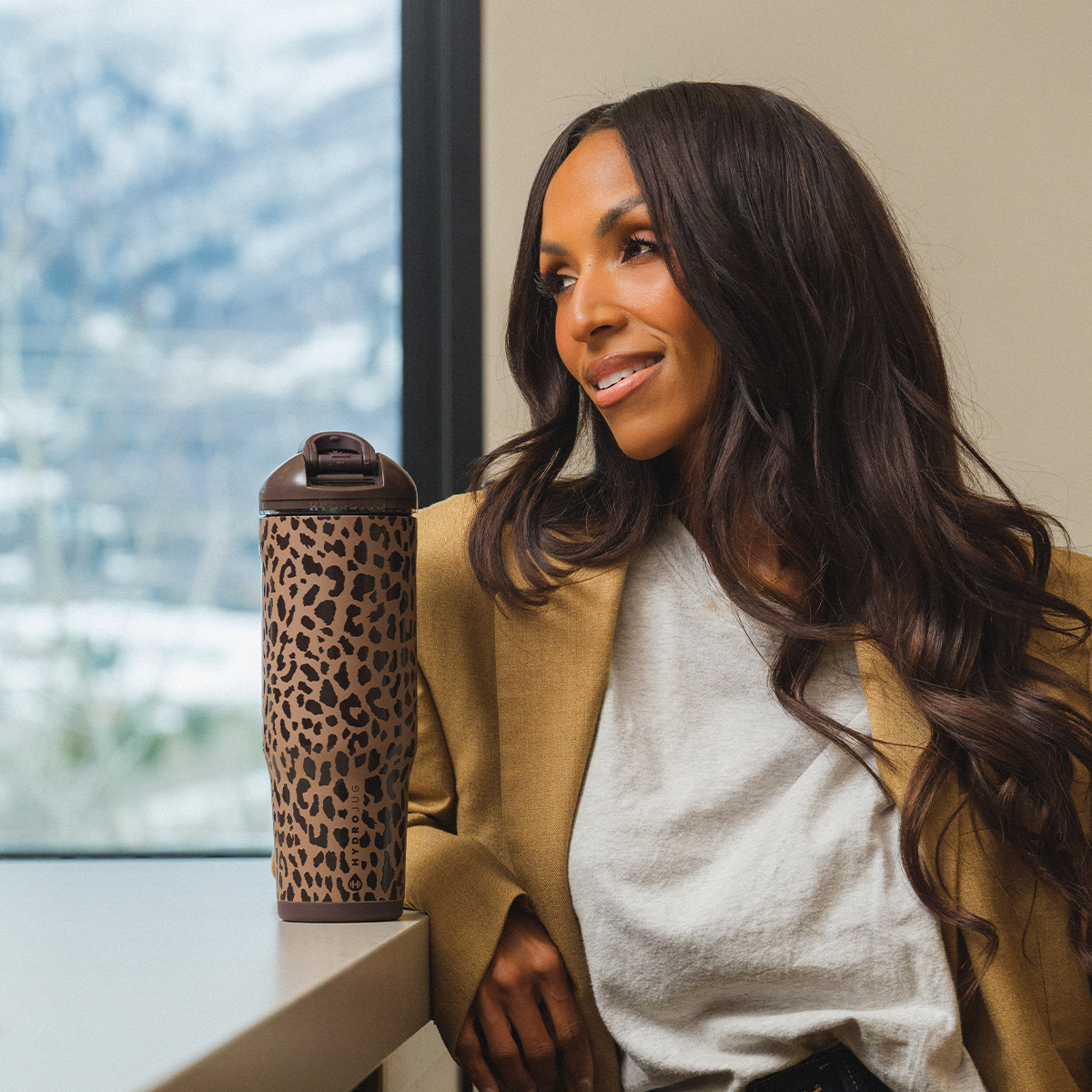 brown-leopard-32oz-946ml-d7 Ease32-BrownLeopard-WPI-8.png
