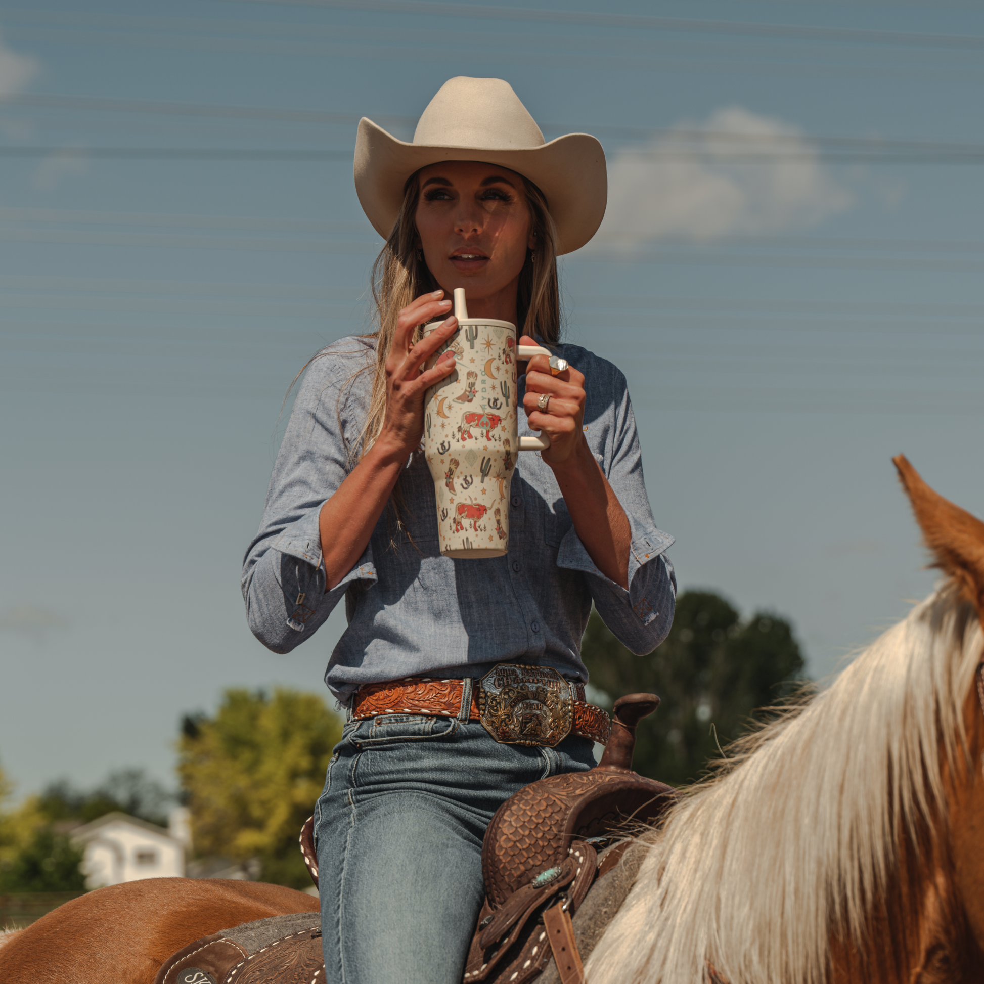 rodeo-40oz-1183ml-f7 TRVL-Rodeo-6WPI.png